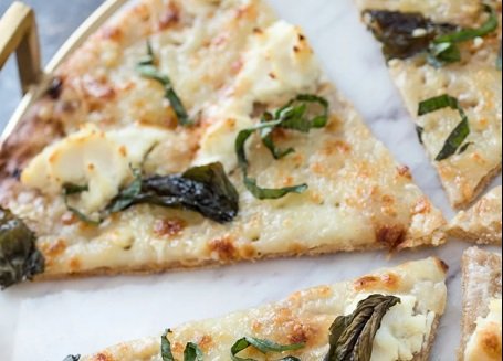 Basil and Garlic Olive Oil Pizza
